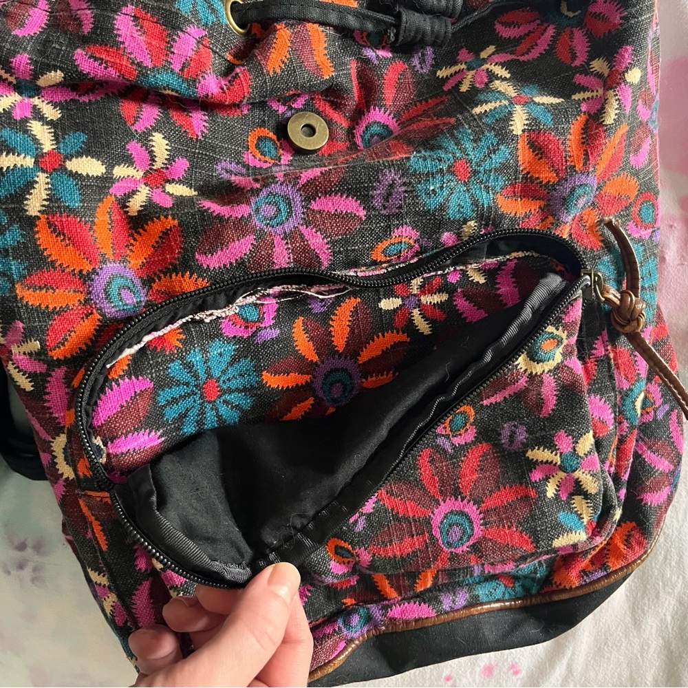 Mossimo Backpack - image 4